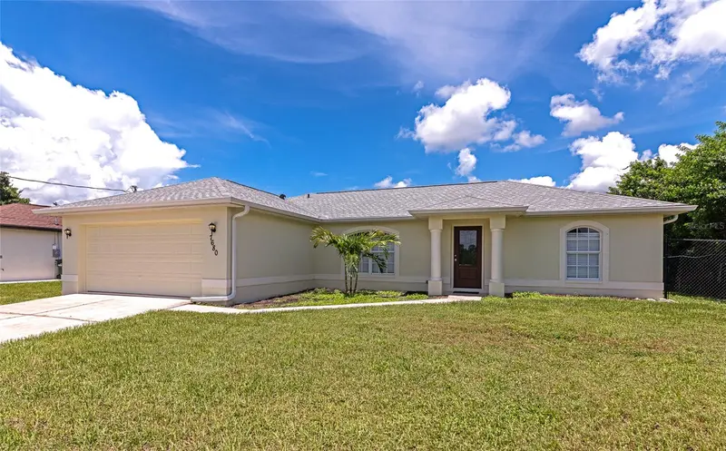 7680 LAMPLIGHTER AVENUE, NORTH PORT, photo 3 of 41