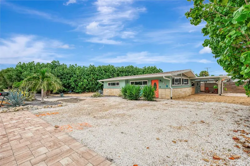4626 GLEASON AVENUE, SARASOTA