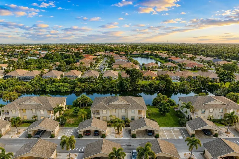 1802 AUBURN LAKES CIRCLE #3, VENICE