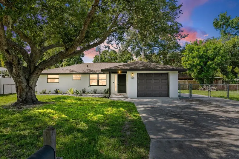 2874 DAVIS BOULEVARD, SARASOTA