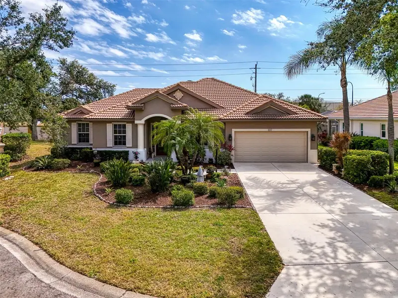 107 WAYFOREST DRIVE, VENICE