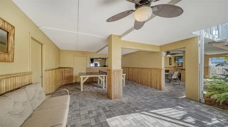 Thumbnail 26