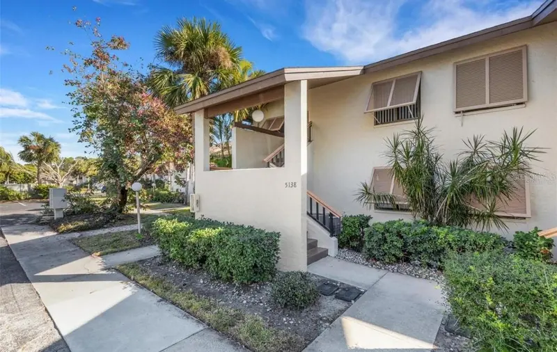 5138 WILLOW LINKS #98, SARASOTA