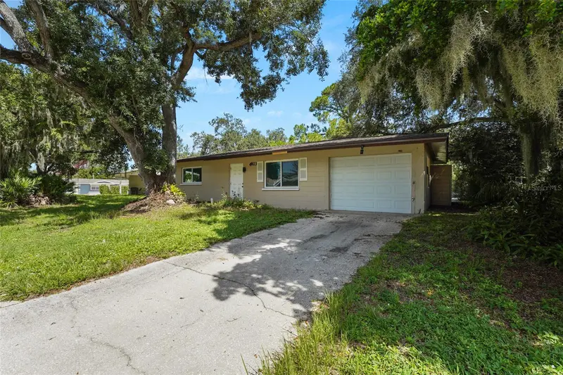 4923 BROOKMEADE DRIVE, SARASOTA