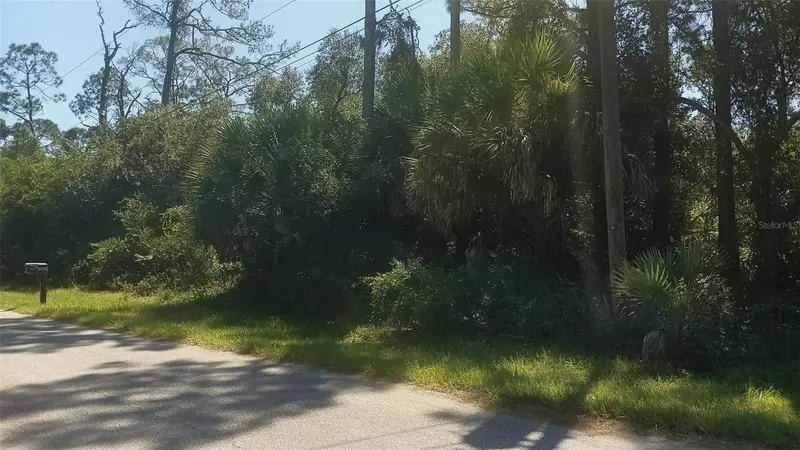 VAN ECK ROAD, NORTH PORT