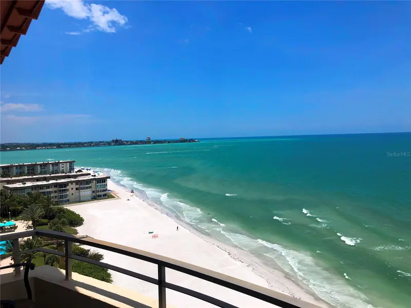 1750 BENJAMIN FRANKLIN DRIVE #B, SARASOTA