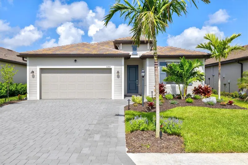 5144 SPOTTED SEAL LANE, BRADENTON