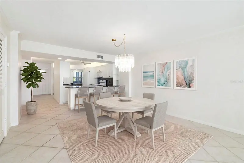 19 WHISPERING SANDS DRIVE #201, SARASOTA, photo 4 of 33