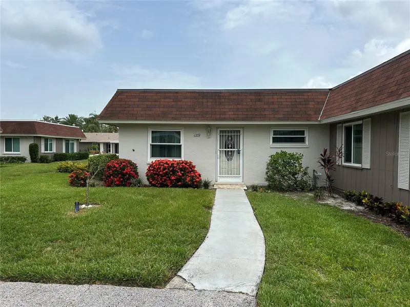 1359 GLENDALE CIRCLE #214, SARASOTA