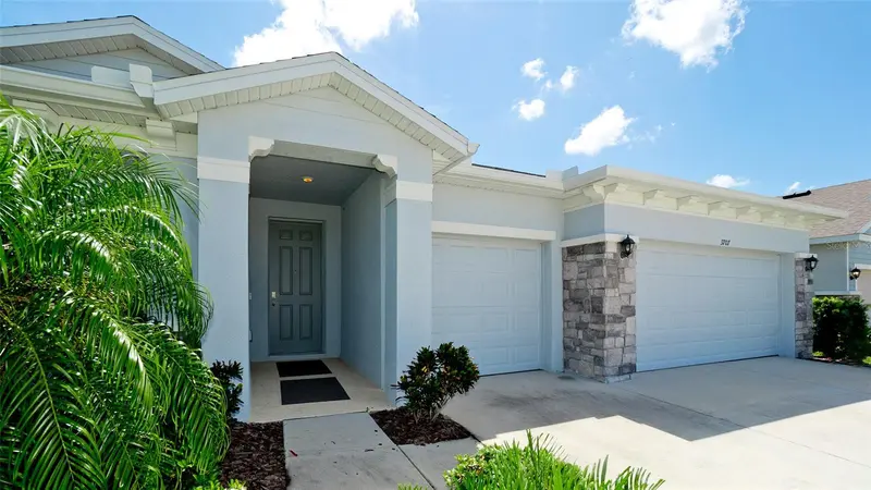 3707 GRAIN RUN, BRADENTON