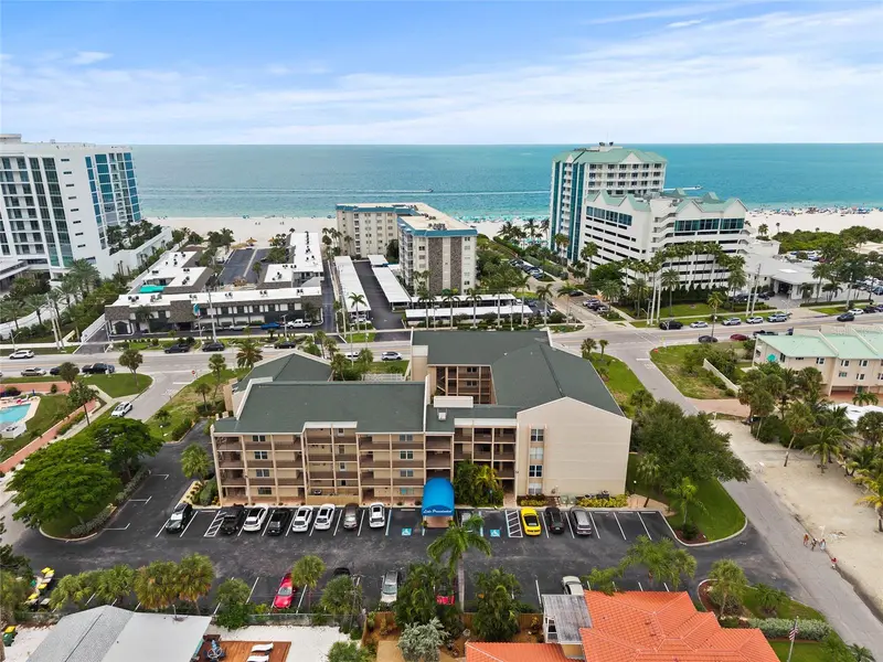 845 BENJAMIN FRANKLIN DRIVE #101, SARASOTA