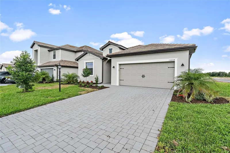 15004 MISTY WATER CROSSING, LAKEWOOD RANCH, photo 5 of 68