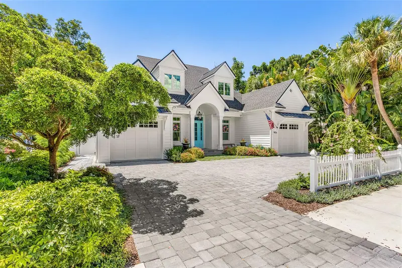 1426 OSPREY AVENUE, SARASOTA