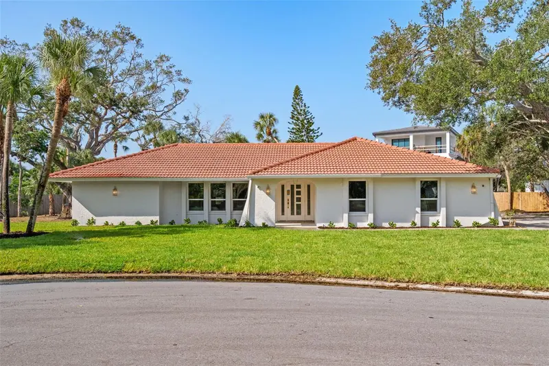 670 VENICE LANE, SARASOTA