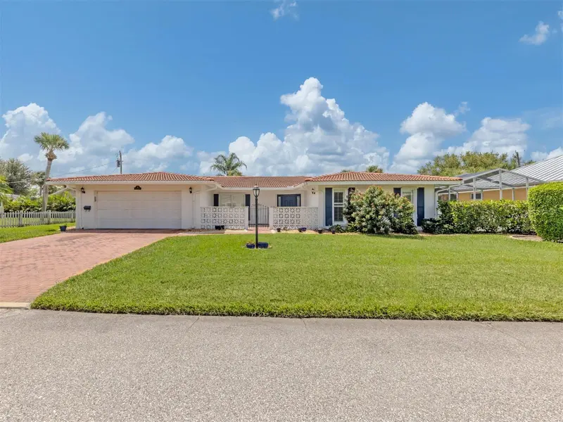 12 GULF MANOR DRIVE, VENICE, photo 2 of 55