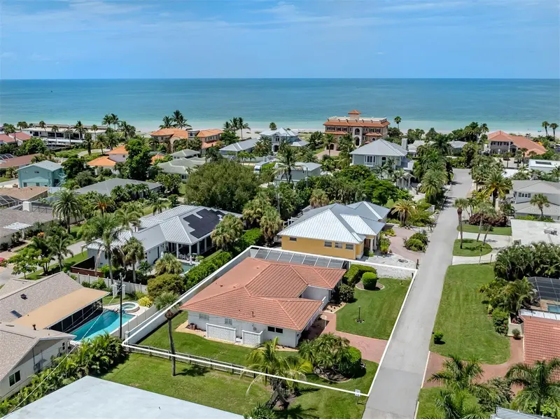 12 GULF MANOR DRIVE, VENICE, photo 3 of 55
