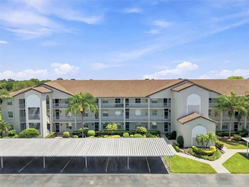 8735 OLDE HICKORY AVENUE #8304, SARASOTA