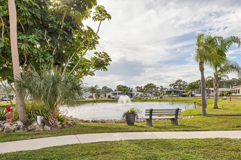 Thumbnail 38