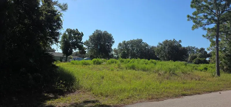 CHAMRADE ROAD, NORTH PORT