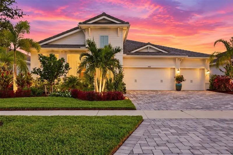 11565 GLEAMING TERRACE, VENICE