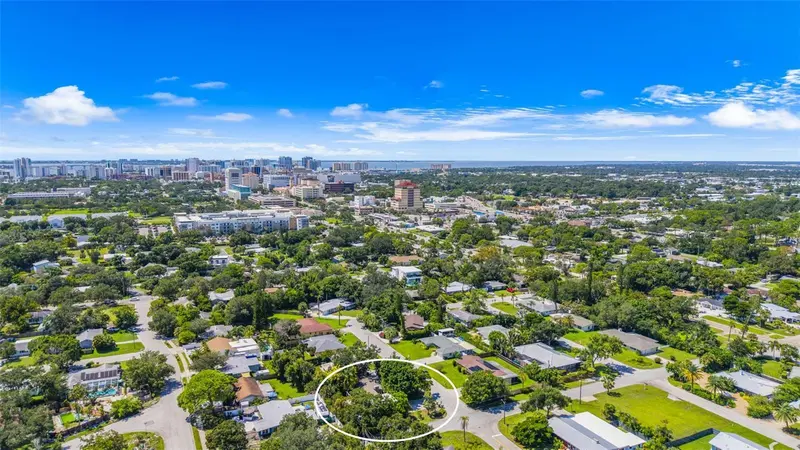 2488 DAVIS BOULEVARD, SARASOTA