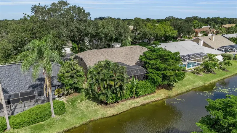 4739 SPRING MEADOW LANE, SARASOTA, photo 4 of 68