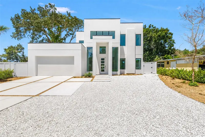 2345 TEMPLE STREET, SARASOTA