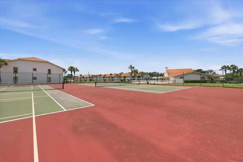Thumbnail 33