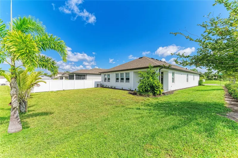 Thumbnail 43