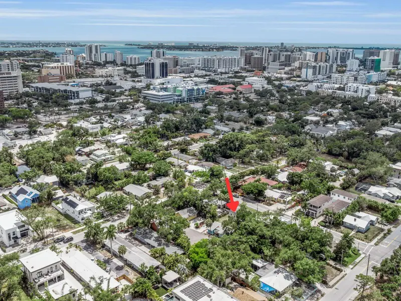 614 OSPREY AVENUE, SARASOTA, photo 5 of 30