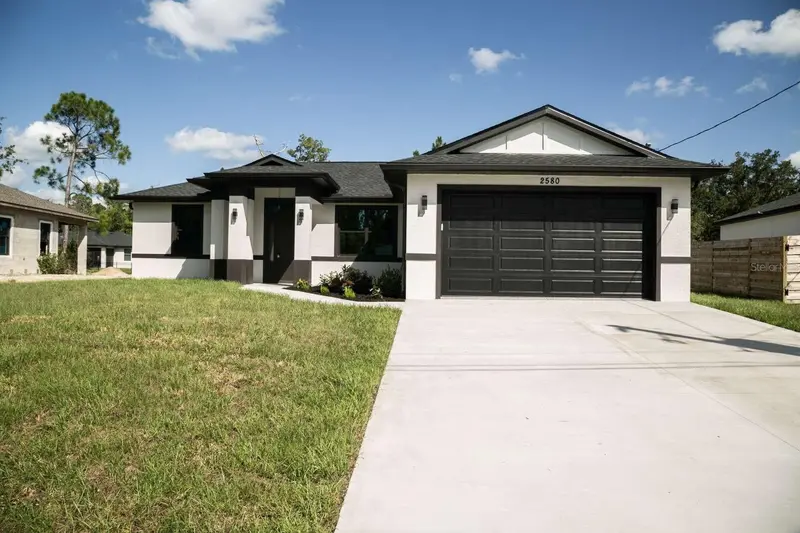 2580 WALLER ROAD, NORTH PORT