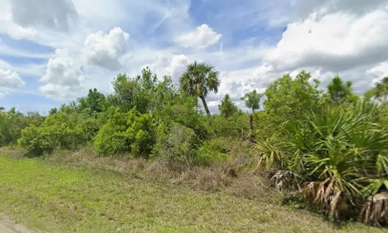 EWEN DRIVE, NORTH PORT
