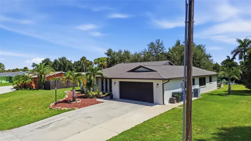 432 SHORE DRIVE, OSPREY, photo 3 of 71