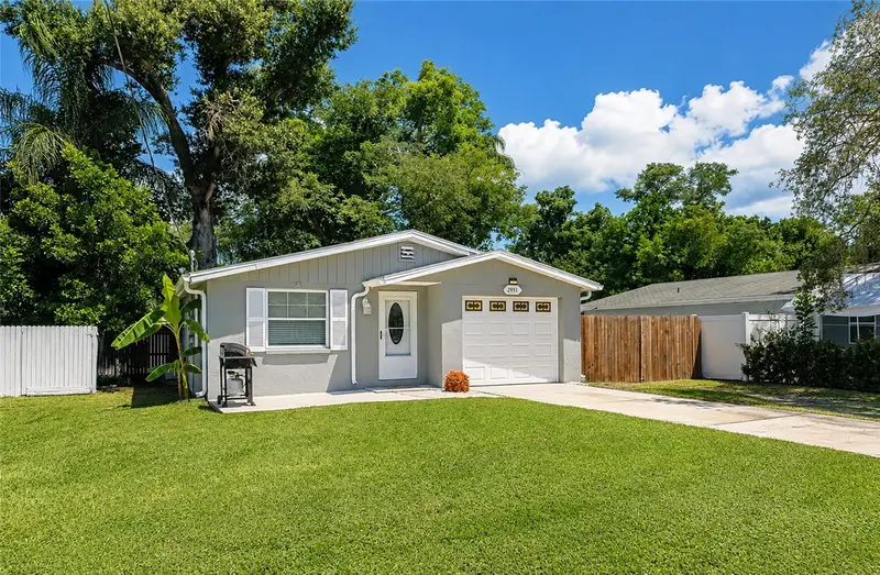 2951 EDGEWOOD LANE, SARASOTA