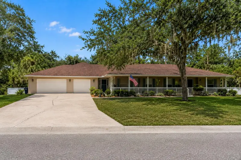 608 WOODVIEW WAY, BRADENTON