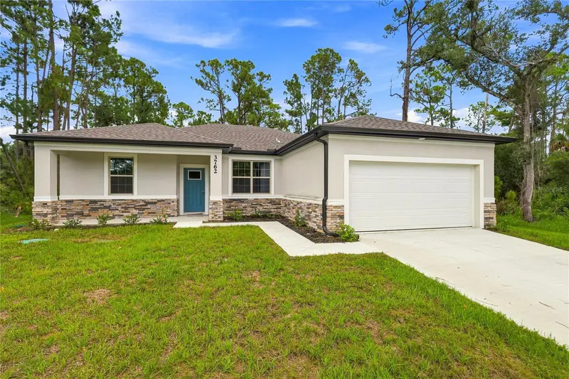 3762 SARDINIA AVENUE, NORTH PORT
