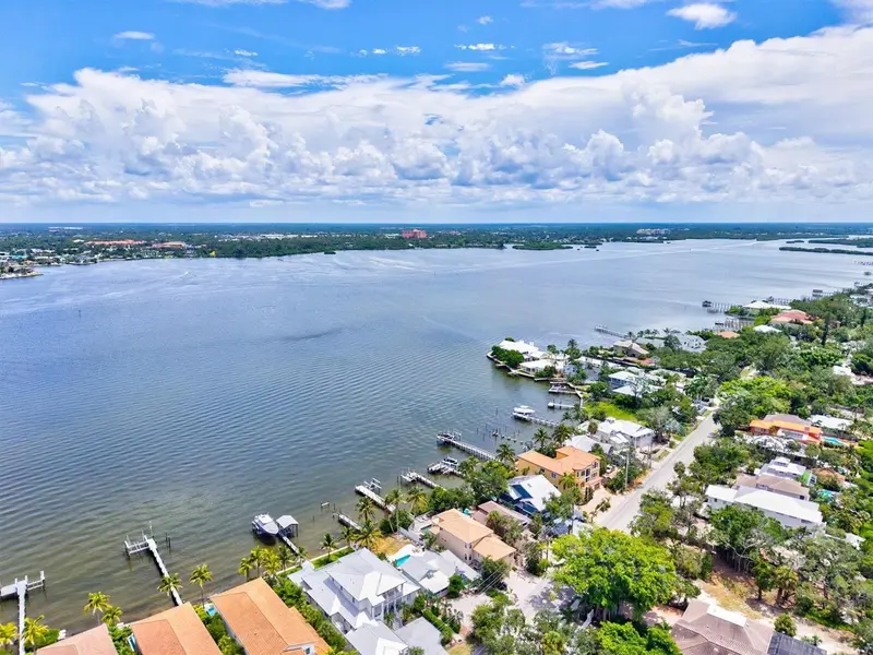 8009 MIDNIGHT PASS ROAD, SARASOTA, photo 5 of 69