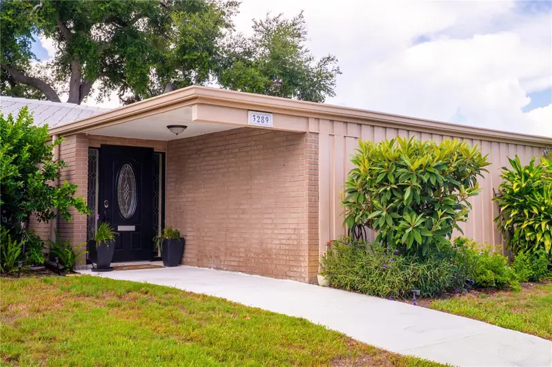 3289 FAIRHAVEN LANE #112, SARASOTA