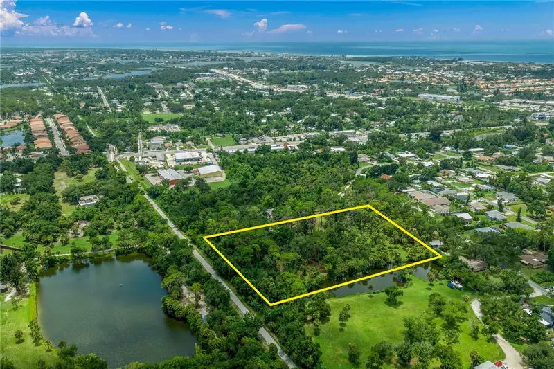 TWIN LAKES AVENUE #B1, NOKOMIS
