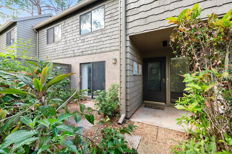 1704 PELICAN COVE ROAD #T138, SARASOTA