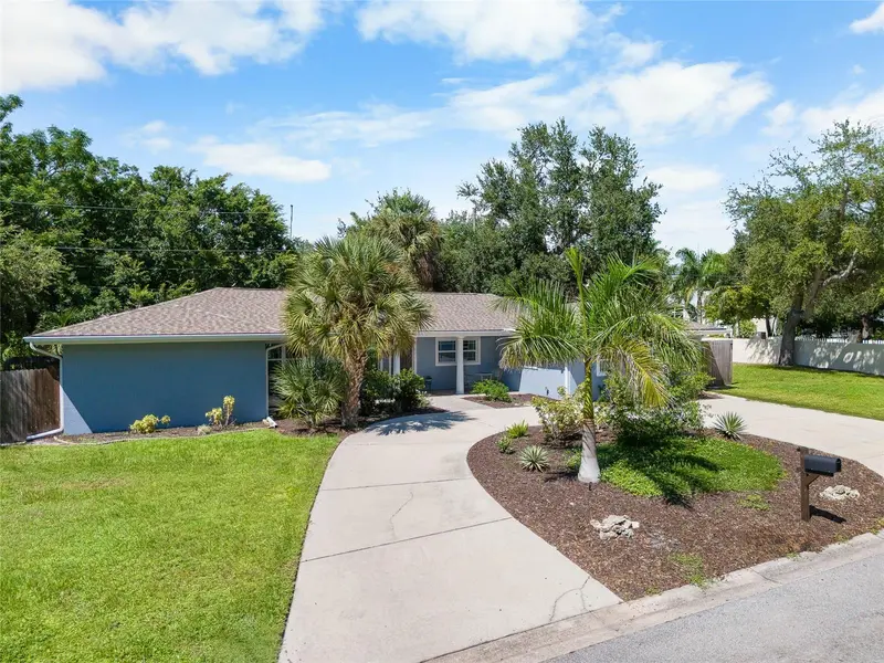 771 INDIAN BEACH CIRCLE, SARASOTA