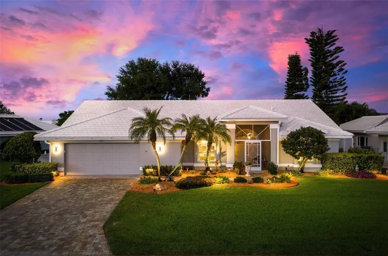 512 WARWICK DRIVE, VENICE