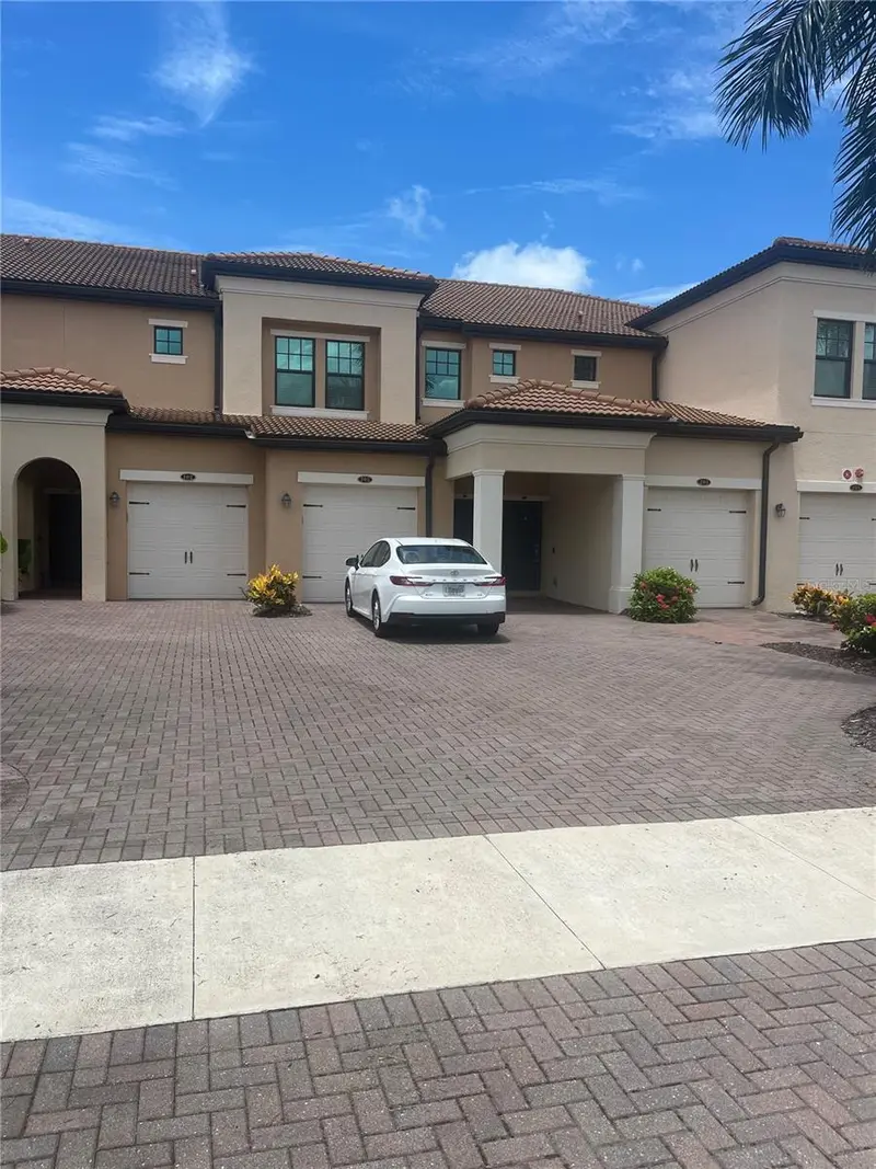 10054 CROOKED CREEK DRIVE #202, VENICE