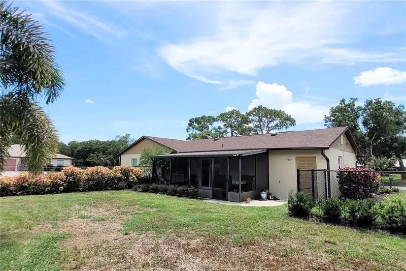 3885 47TH STREET, SARASOTA, photo 4 of 41
