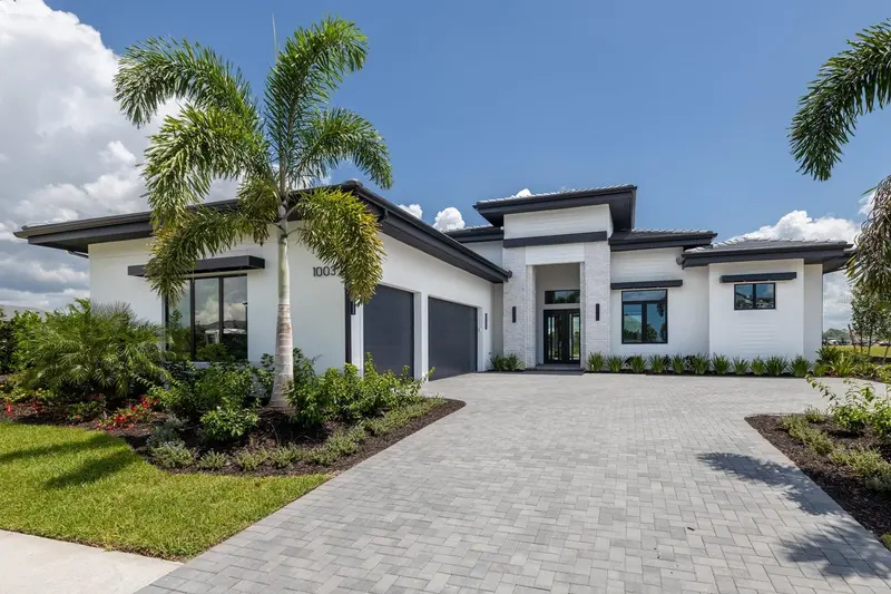 1003 BLUE SHELL LOOP, SARASOTA