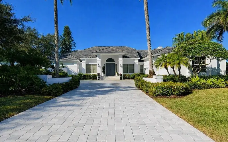 447 MACEWEN DRIVE, OSPREY