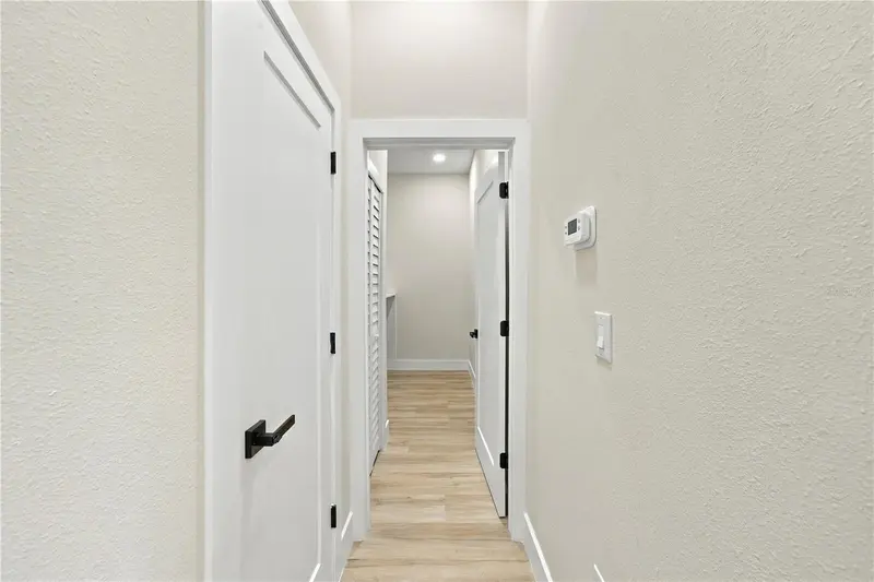 Thumbnail 39
