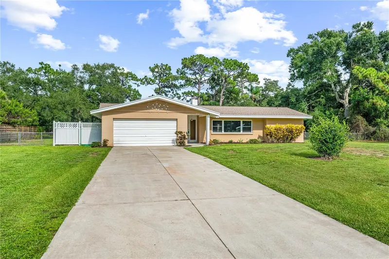 3733 MALEC CIRCLE, SARASOTA