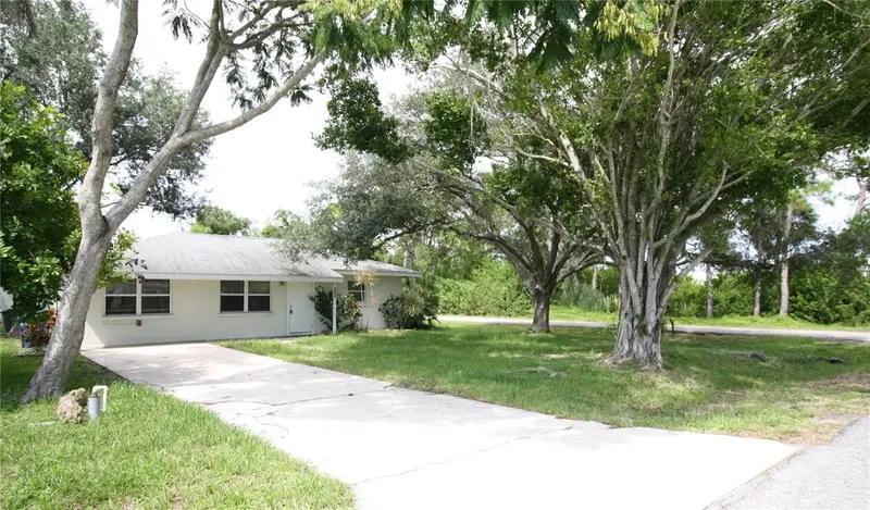 3331 YORKTOWN STREET, SARASOTA