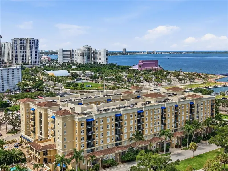 1064 TAMIAMI TRAIL #1206, SARASOTA